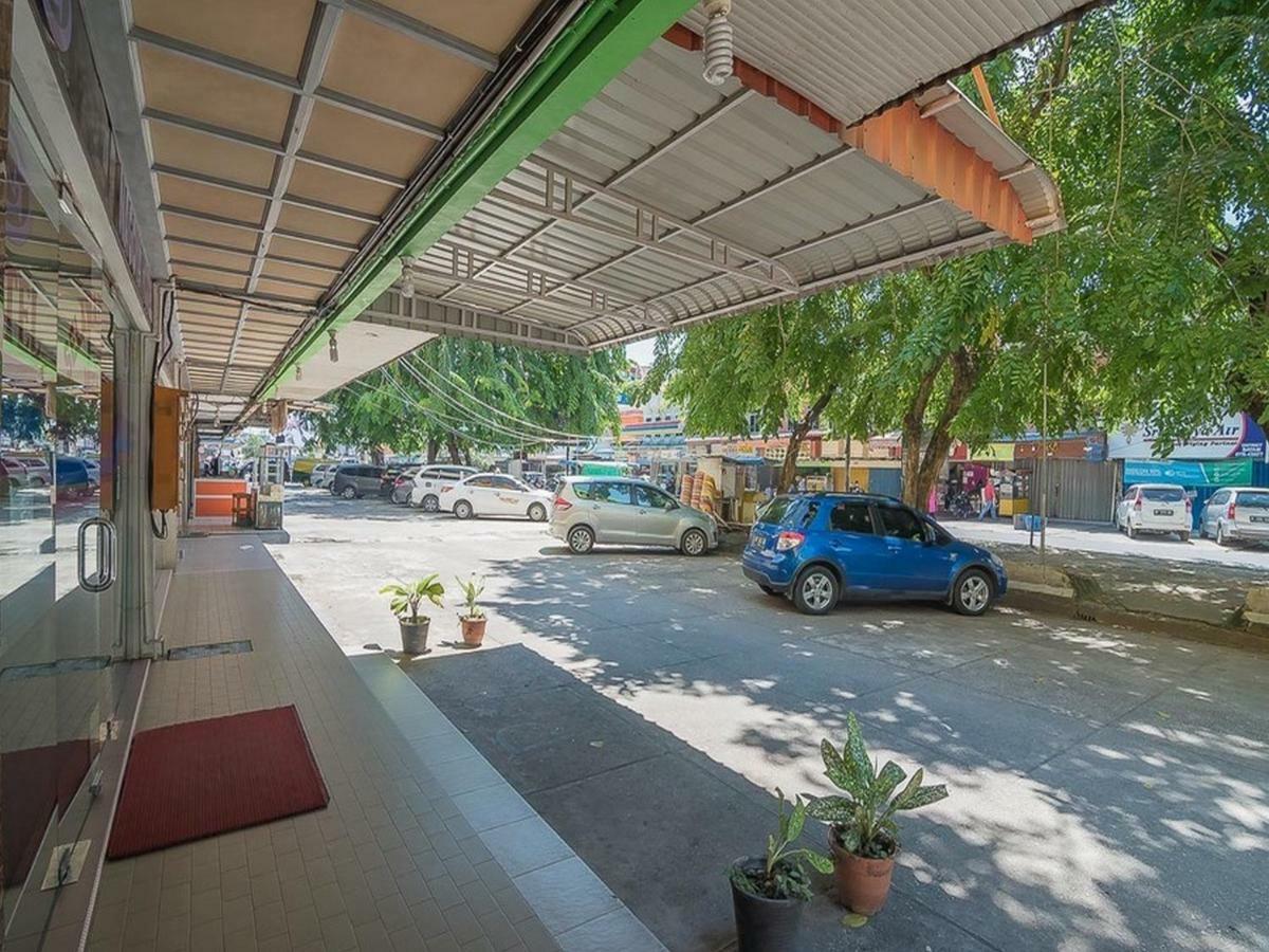 Reddoorz Near Nagoya Citywalk Batam 2 Exterior photo